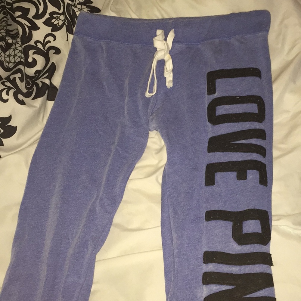 blue pink vs sweatpants